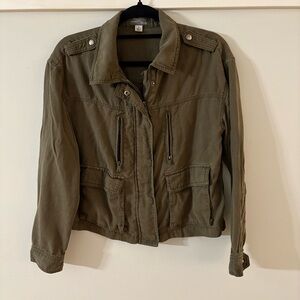 Market & Spruce Green Utility Jacket with Epaulettes